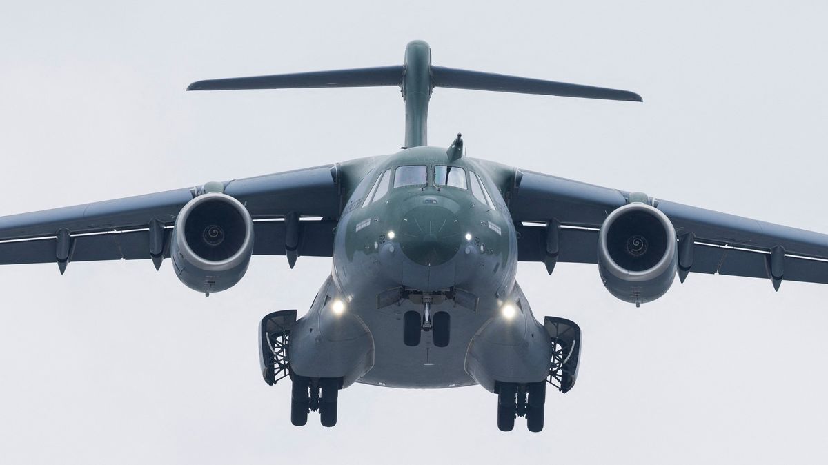 Rakousko nakoupí pro armádu brazilské letouny C-390, zájem o ně má i ČR